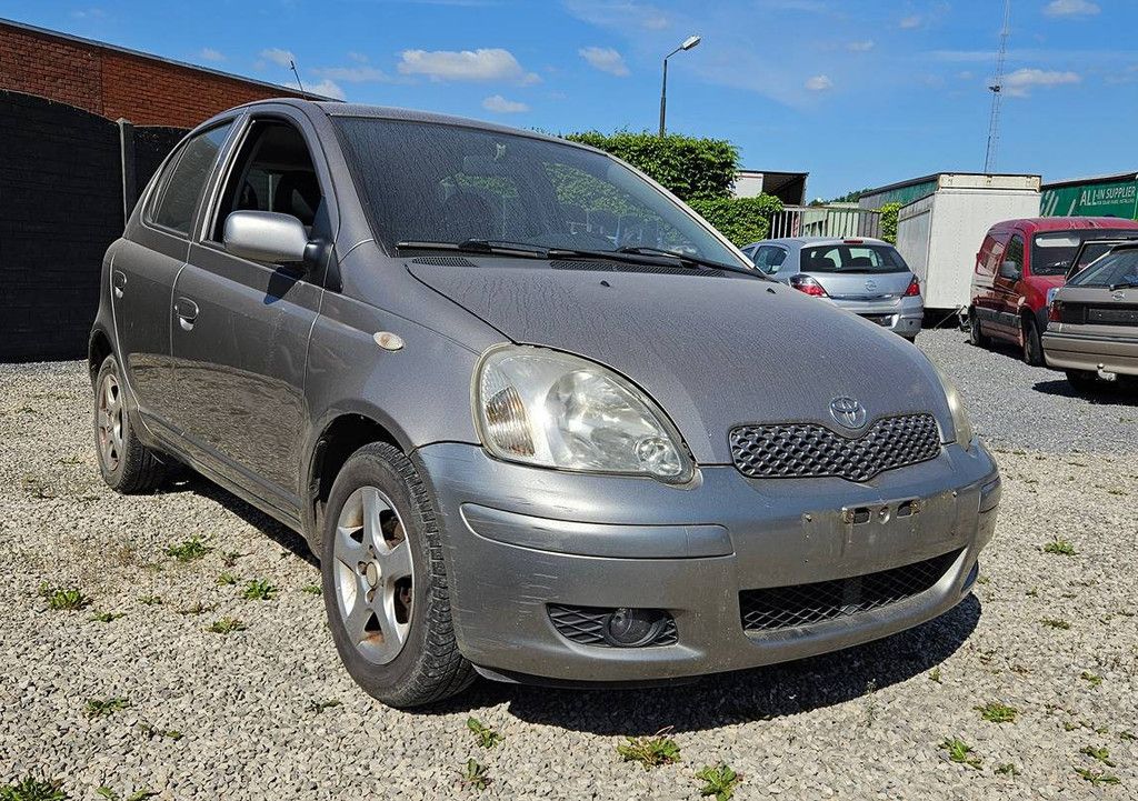 Toyota Yaris 1.0 16v VVT-i (Margin)