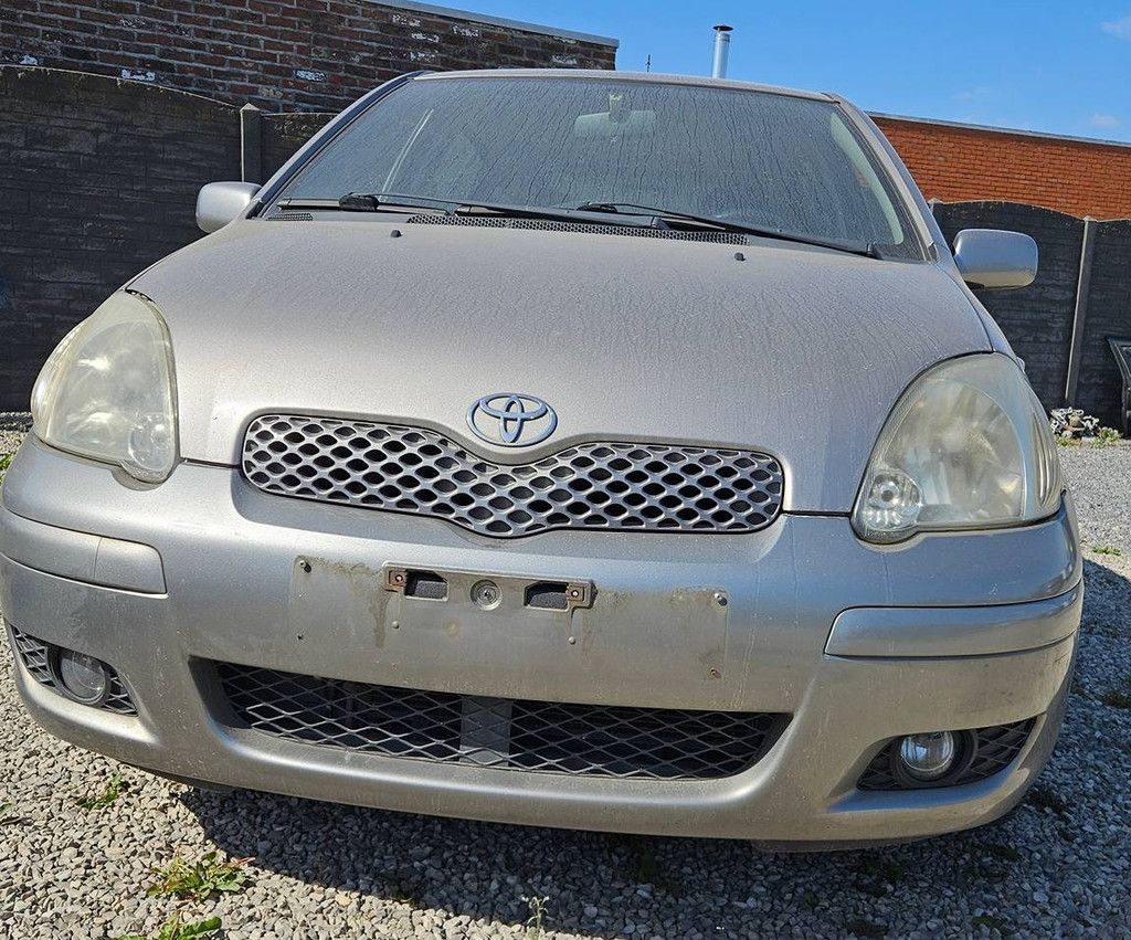 Toyota Yaris 1.0 16v VVT-i (Margin)