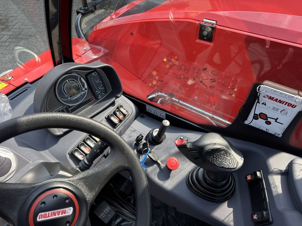Manitou MT 625 H COMFORT 75K ST5 S1