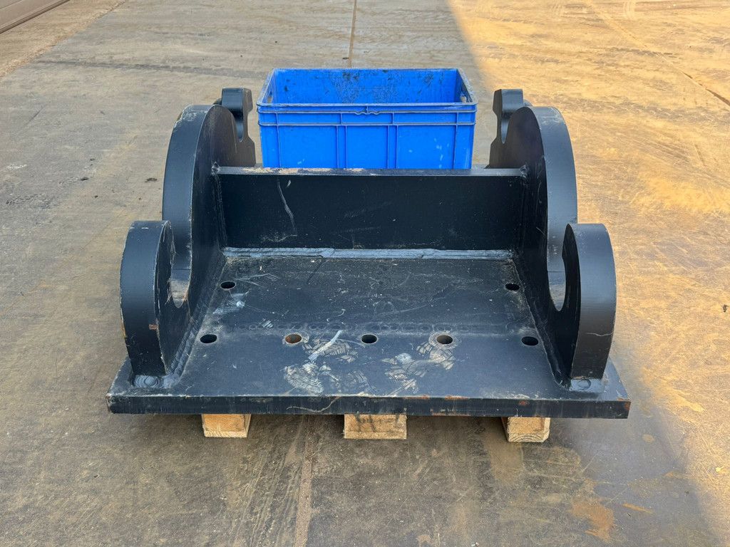 Caterpillar Caterpillar Plate CW70