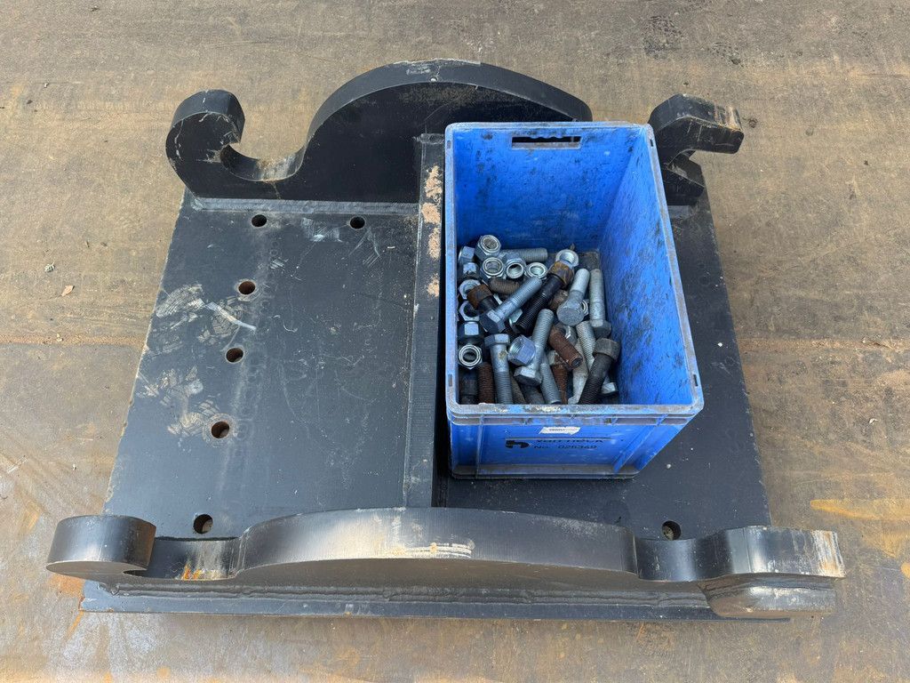 Caterpillar Caterpillar Plate CW70
