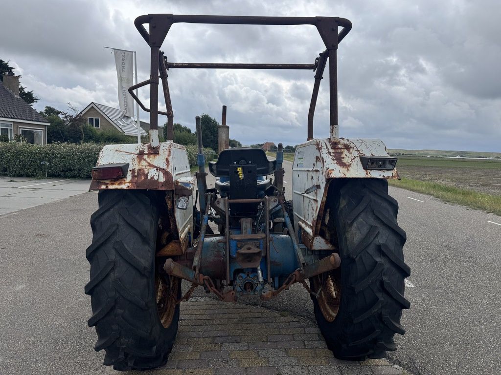Ford 3055