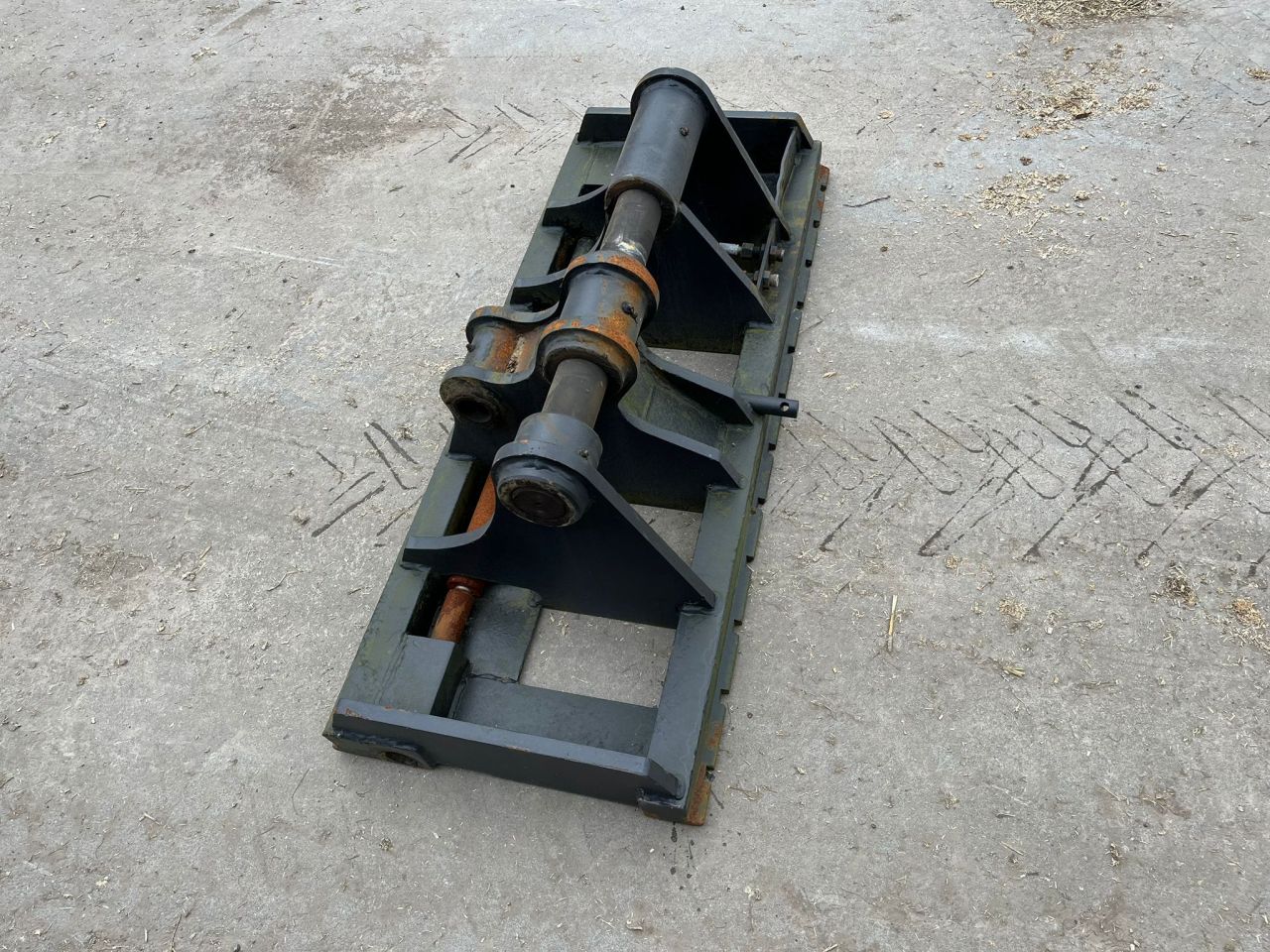 Knijpbakken Stenenklem Hijsjib Palletvork Betonkubel