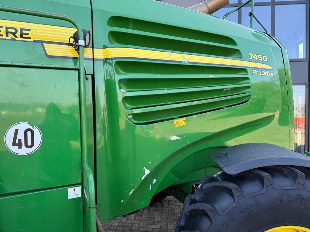 John Deere John deere 7450 Prodrive Kemper 4 WD Hakselaar Corn