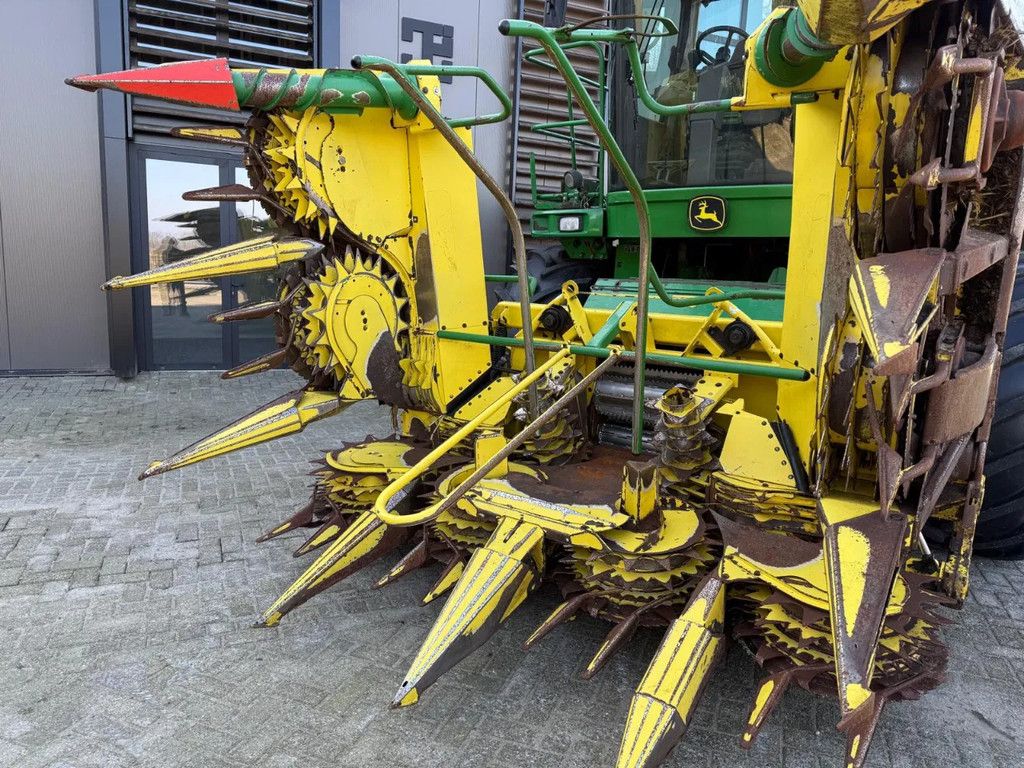 John Deere John deere 7450 Prodrive Kemper 4 WD Hakselaar Corn