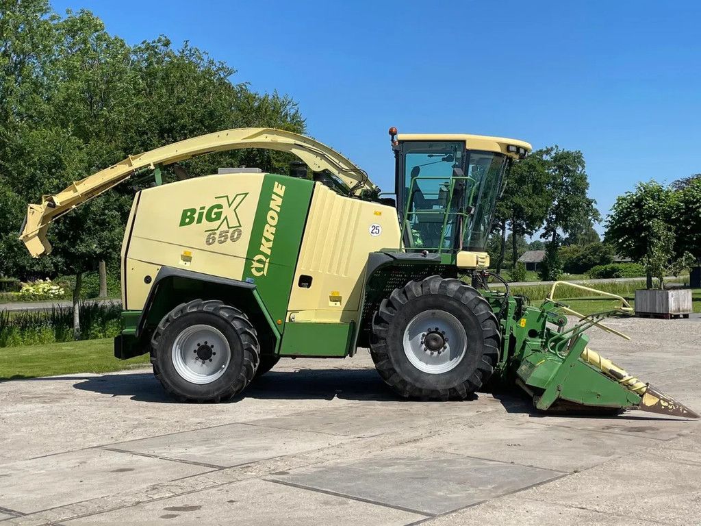 Krone Big X 650 V8 Maishakselaar Corn 4 WD Mais mercedes V8