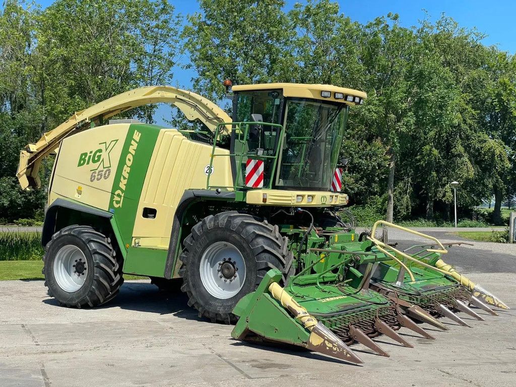 Krone Big X 650 V8 Maishakselaar Corn 4 WD Mais mercedes V8