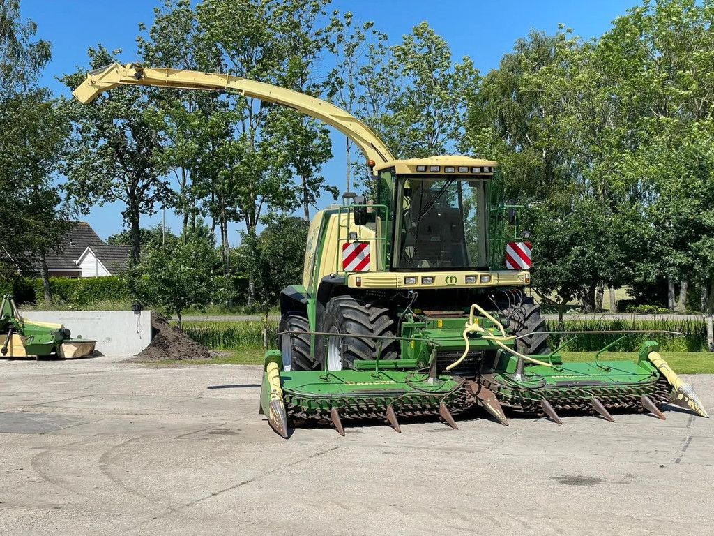 Krone Big X 650 V8 Maishakselaar Corn 4 WD Mais mercedes V8