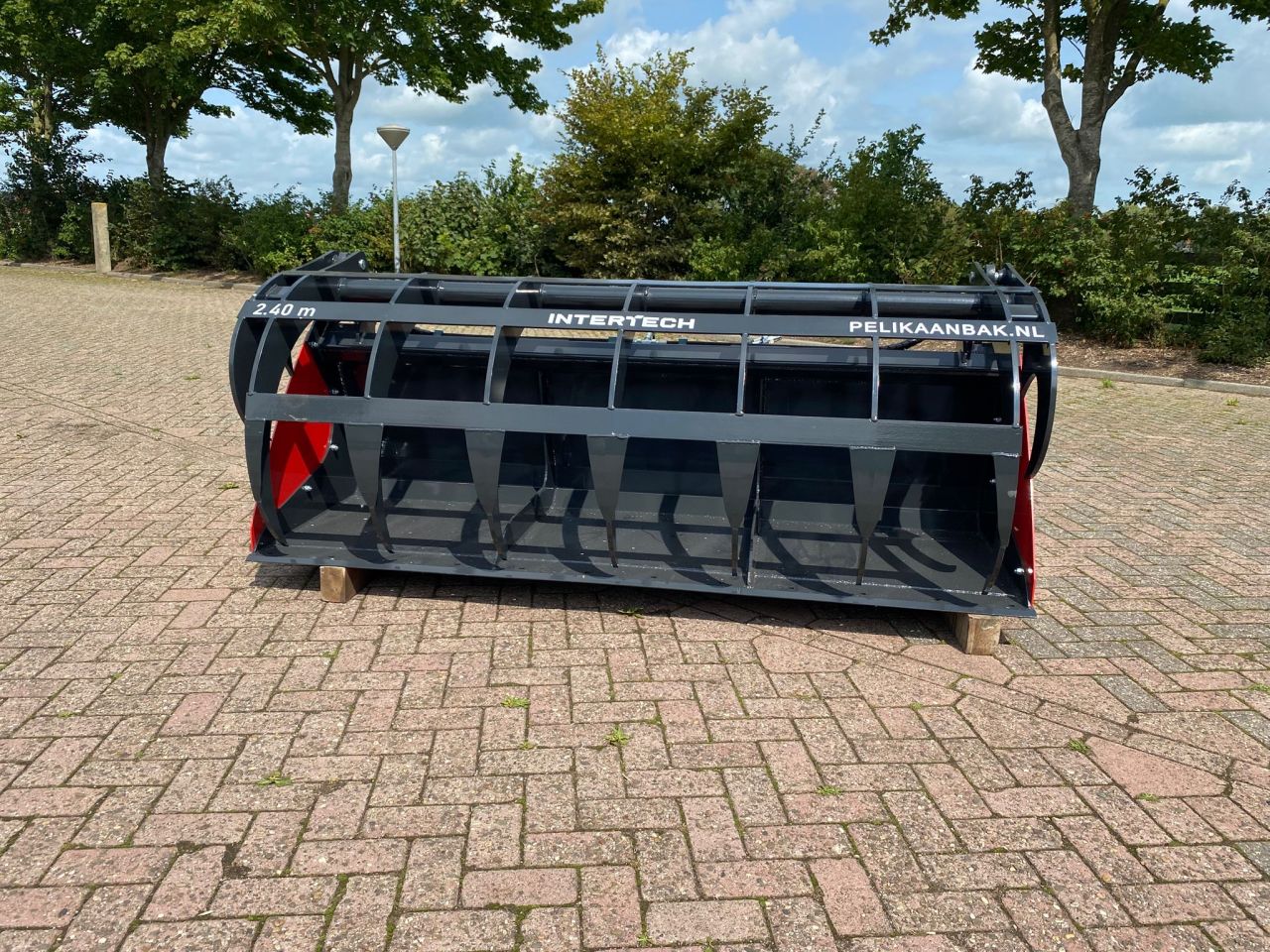Pelikaanbak Manitou 2,4 M
