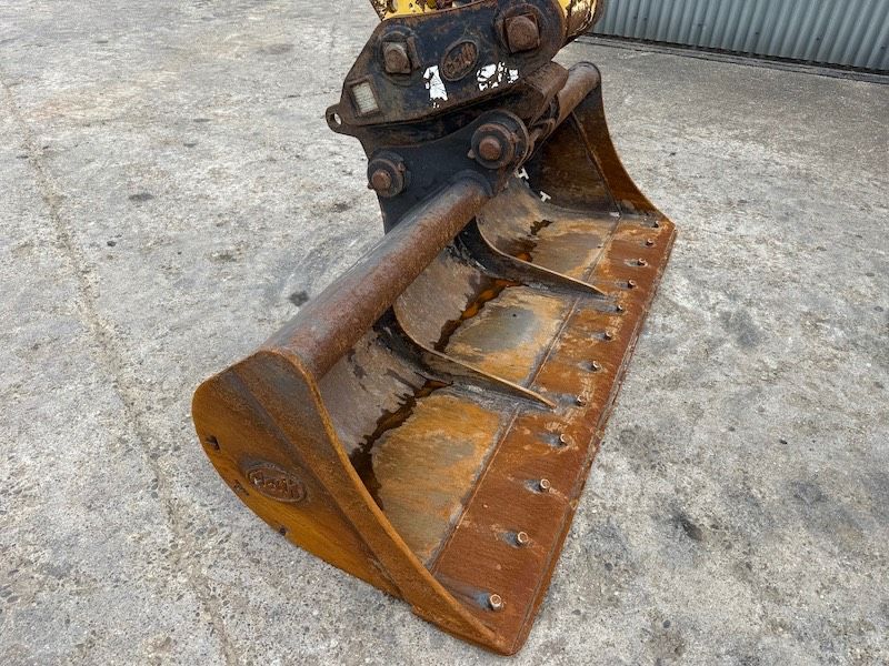Terex Schaeff TC125