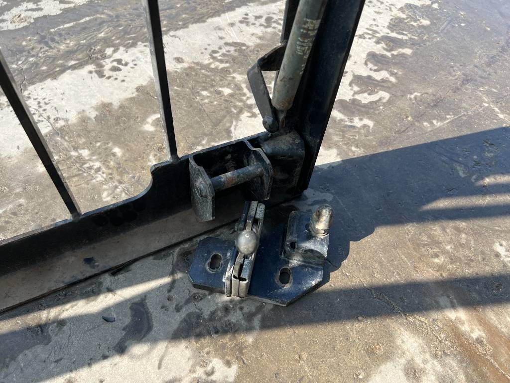 CAT 313E / 320F / 323E / 325F / 329E / 330F / 336E /