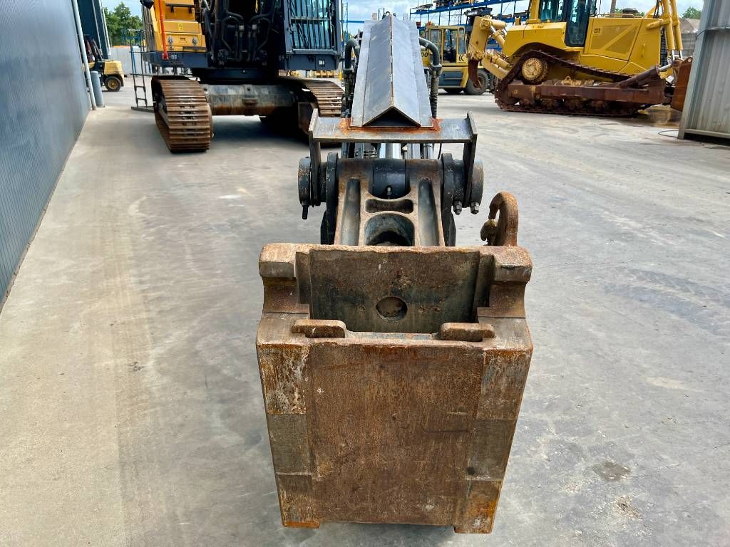 Volvo EC380E HR UHD