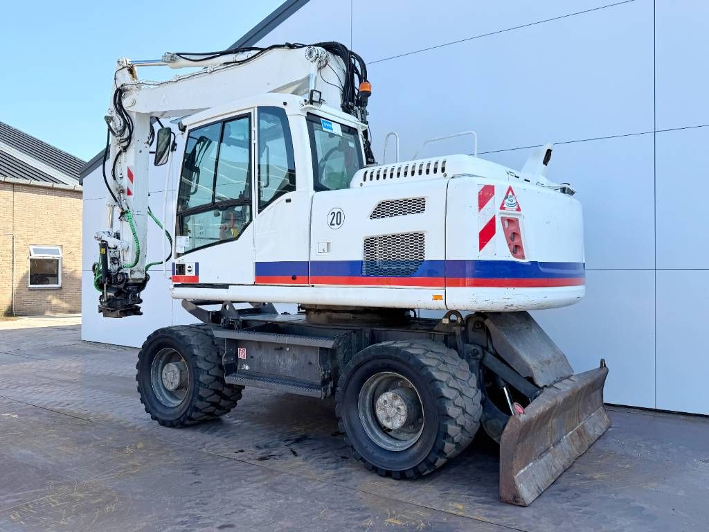 Volvo EW160D - Tiltrotator / Triple Boom / Auto Lube