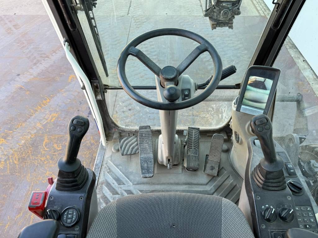 Volvo EW160D - Tiltrotator / Triple Boom / Auto Lube