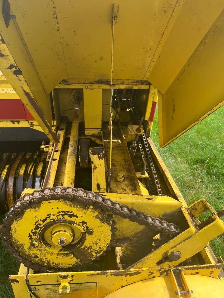 New Holland 945