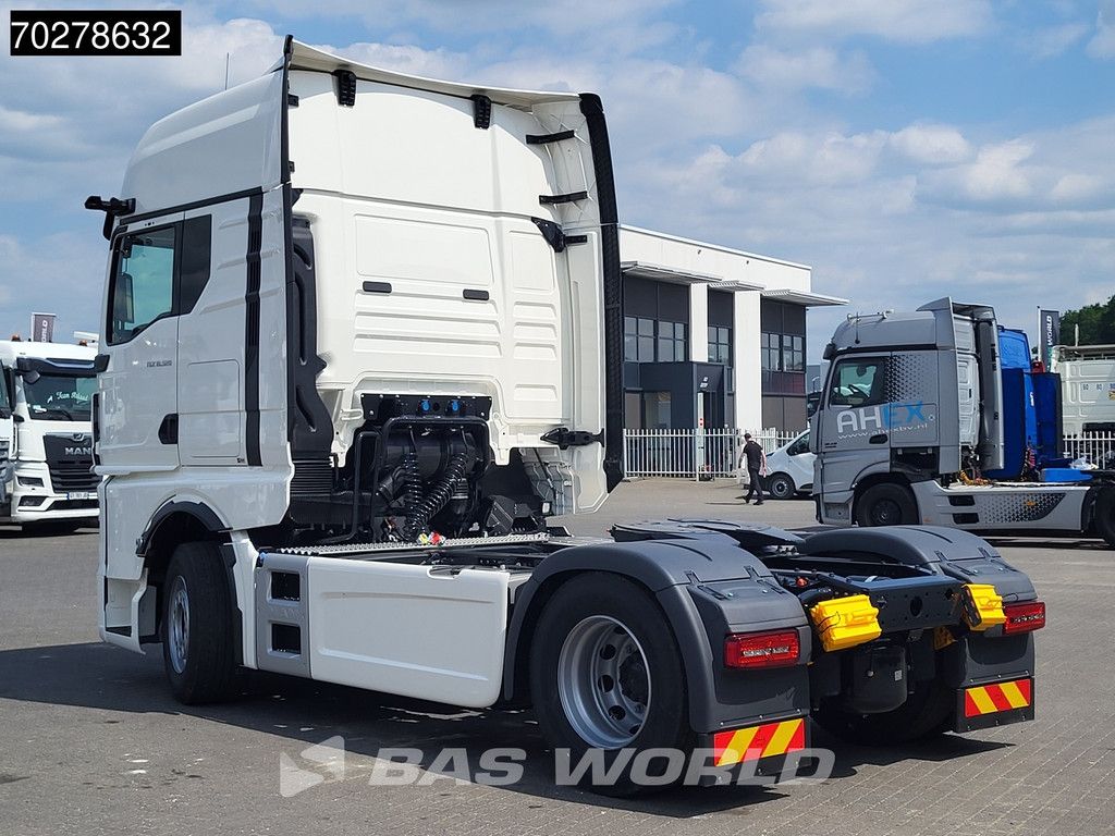 MAN TGX 18.520 4X2 Retarder 2xTanks MirrorCam Standklima ACC Navi LED Euro 6 Nieuw!