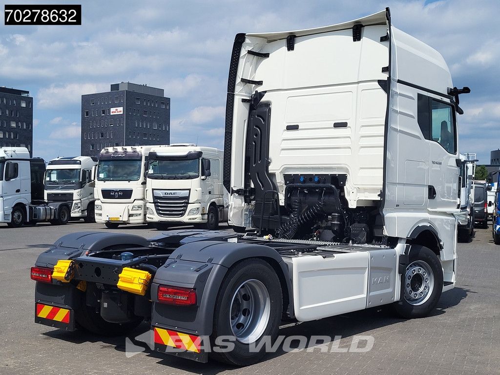 MAN TGX 18.520 4X2 Retarder 2xTanks MirrorCam Standklima ACC Navi LED Euro 6 Nieuw!
