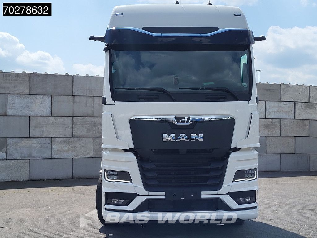 MAN TGX 18.520 4X2 Retarder 2xTanks MirrorCam Standklima ACC Navi LED Euro 6 Nieuw!