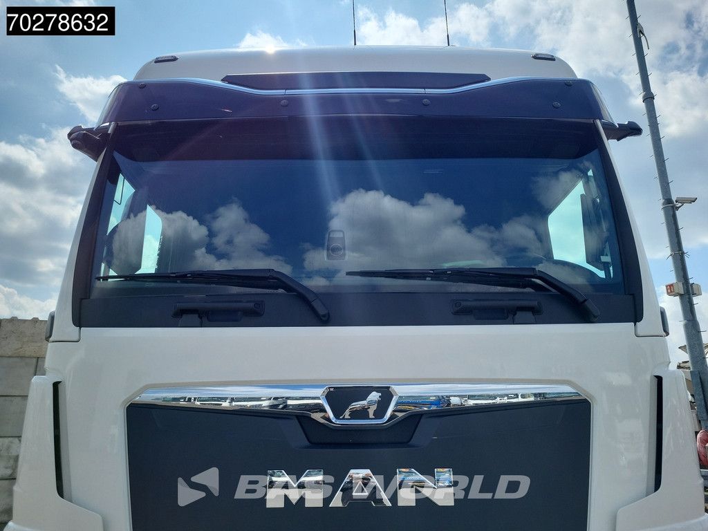 MAN TGX 18.520 4X2 Retarder 2xTanks MirrorCam Standklima ACC Navi LED Euro 6 Nieuw!