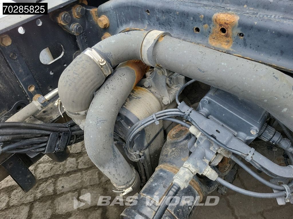 MAN TGX 18.500 4X2 XLX Mega Retarder 2x Tanks Standklima Euro 6