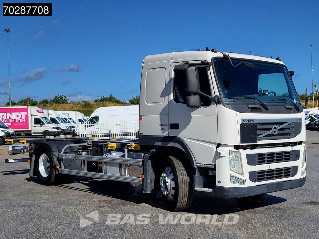 Volvo FM 330 4X2 4,60m Wheelbase BDF Automatic Euro 5