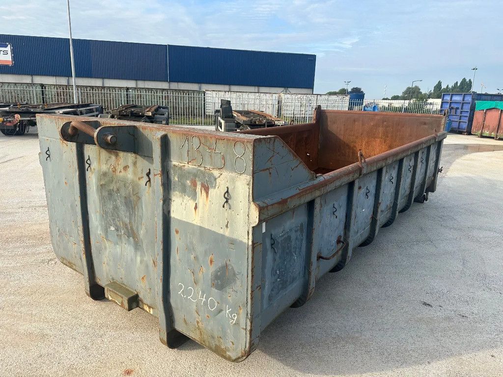 AJK Zandloper bak met achterklep 15 m3