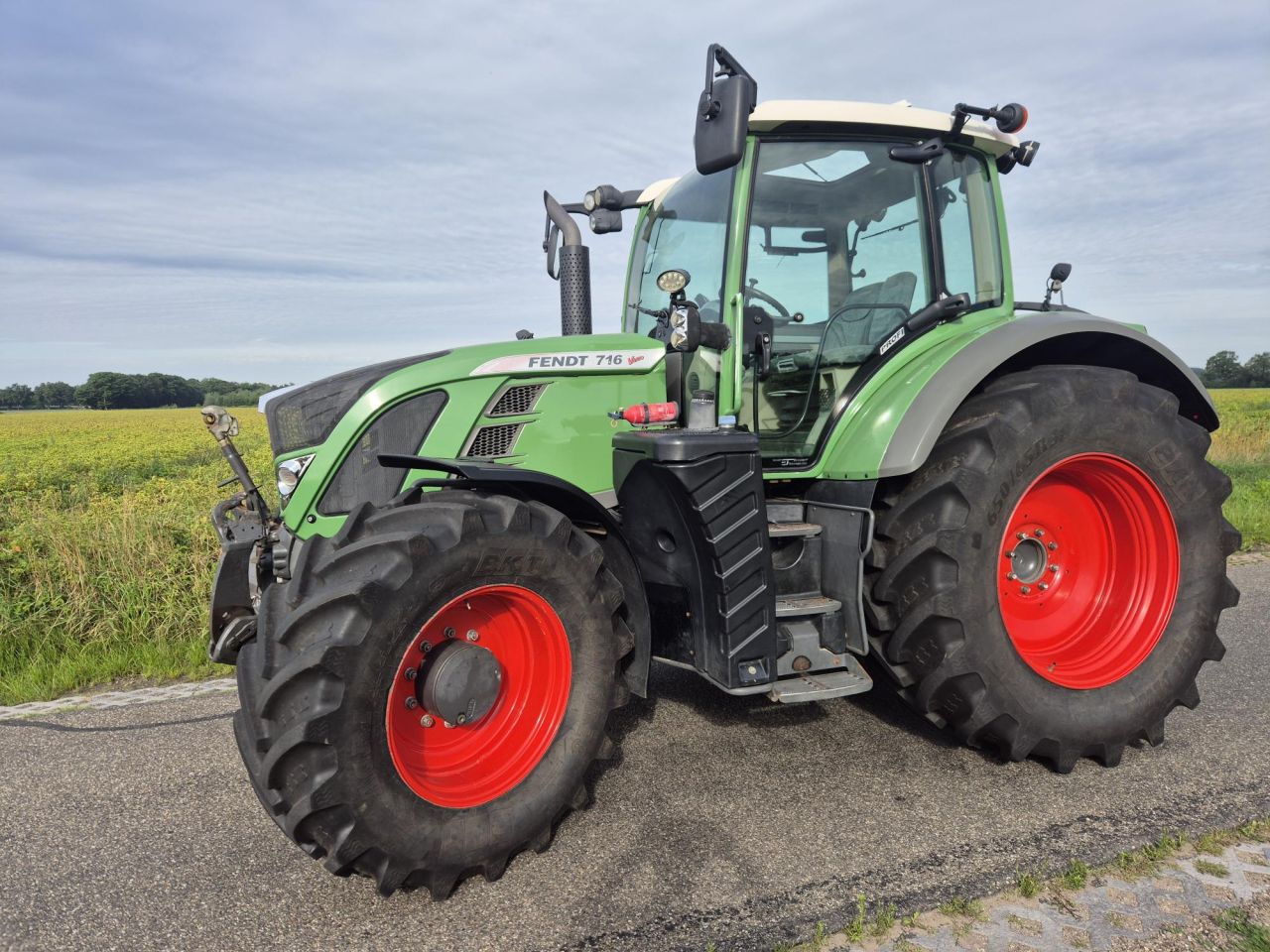 Fendt 716 SCR Profi