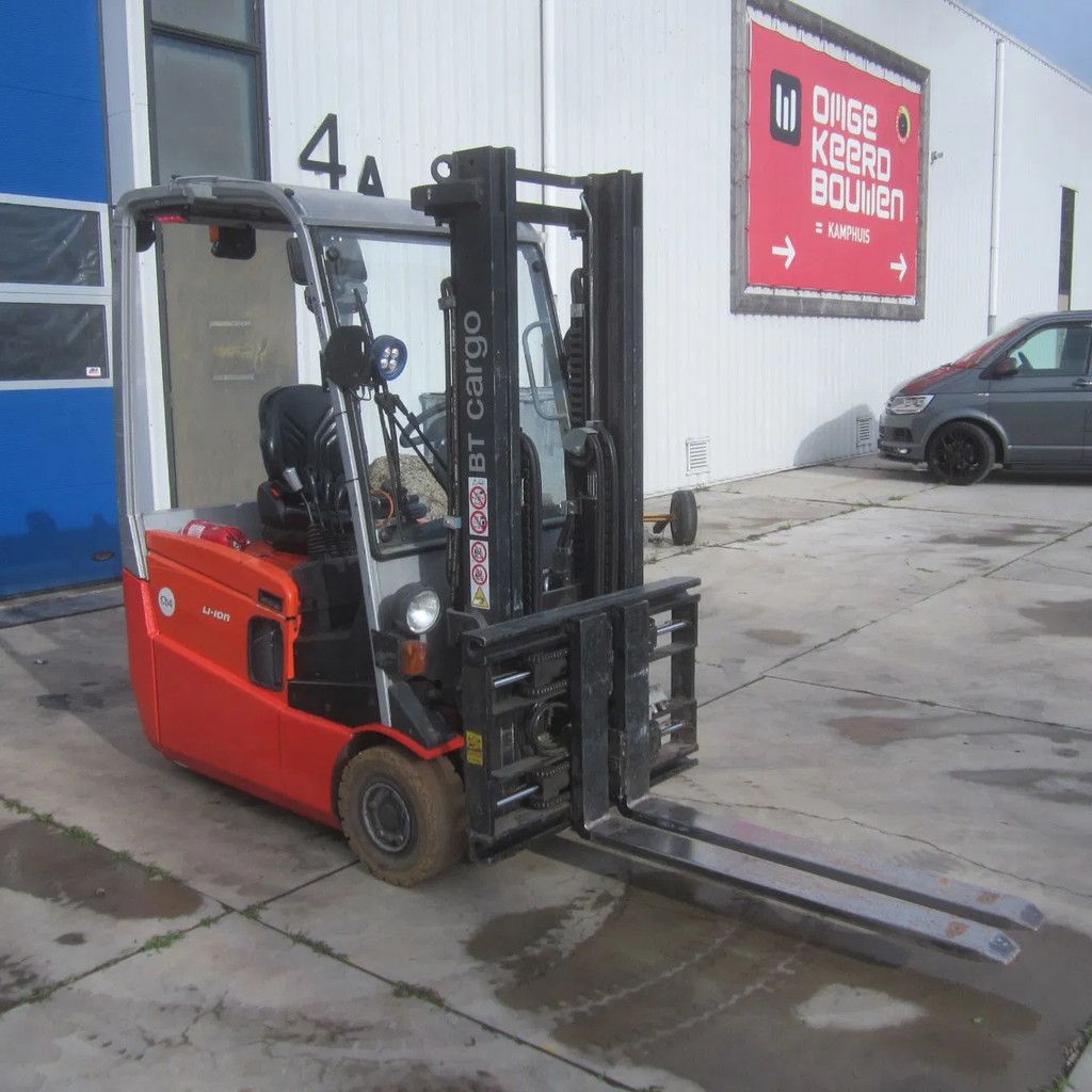 Toyota C3E160, elektrisch, duplomast, side shift Lithium-Ion battery.