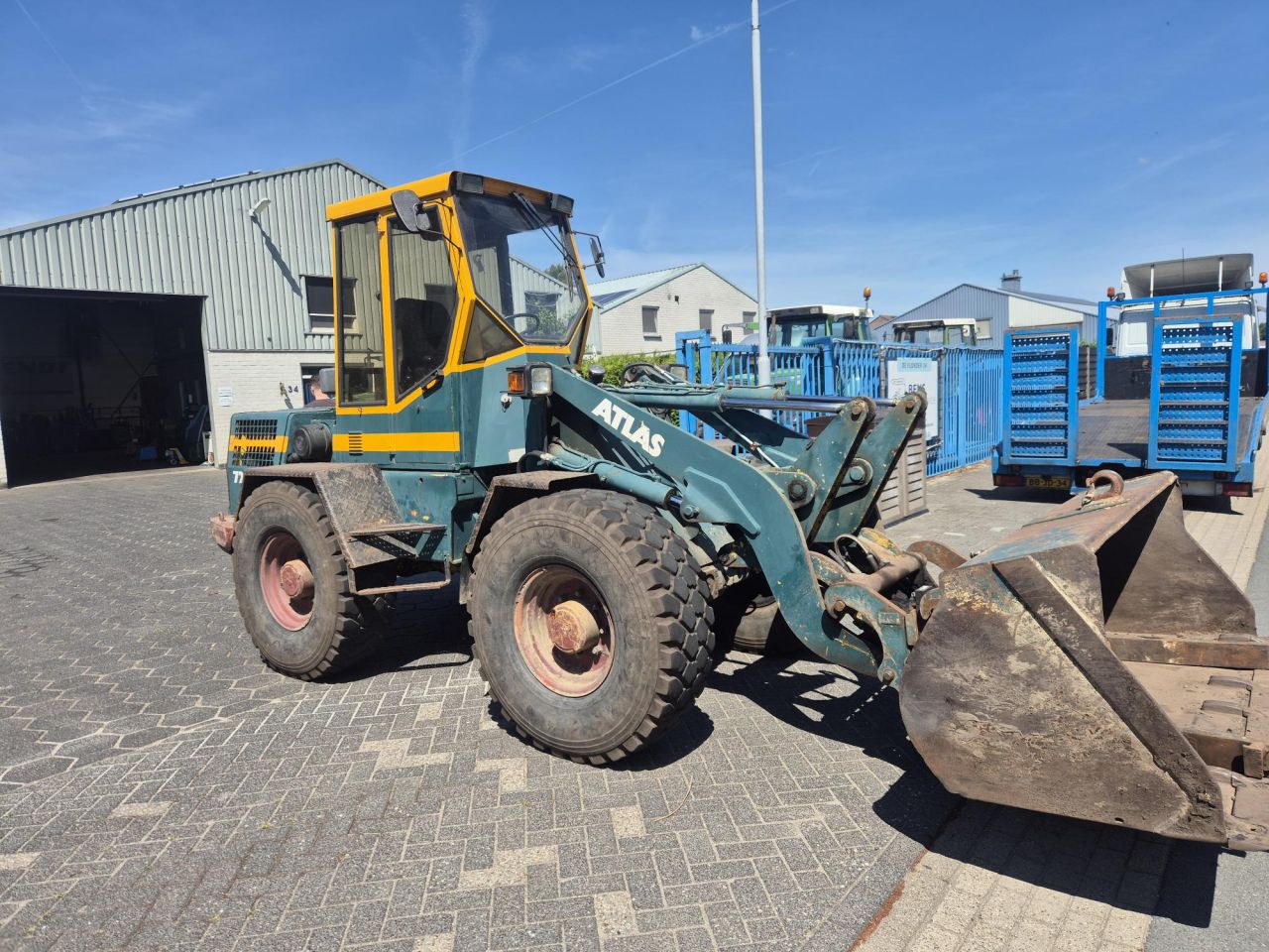 Atlas 72E shovel