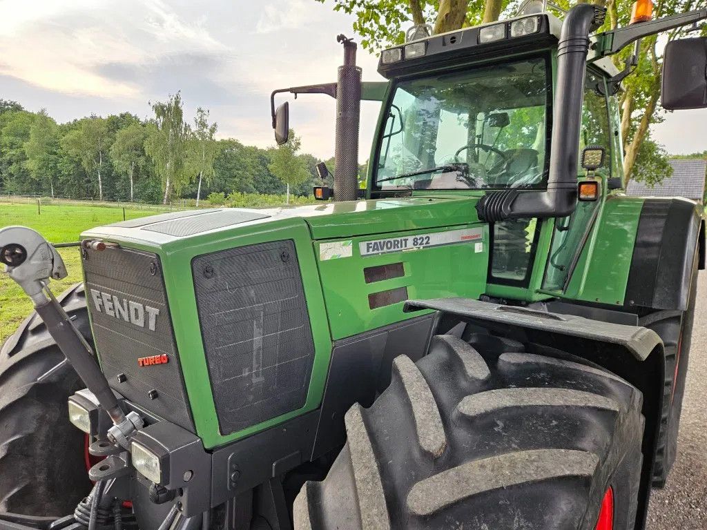 Fendt Favorit 822 Turboshift ( 816 818 824 )
