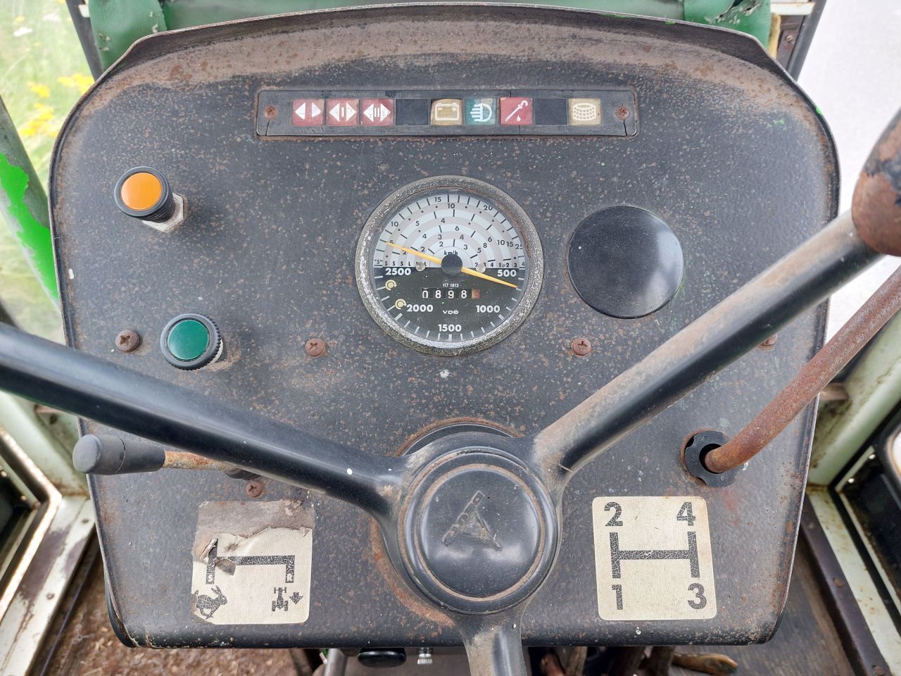 Deutz D6206 met STUURBEKRACHTIGING