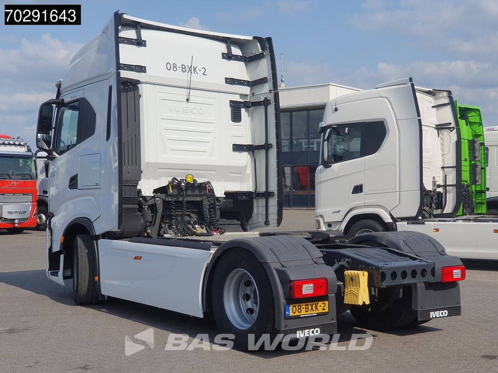 Iveco S-Way 490 4X2 Standklima 2xTanks Navi ACC Euro 6