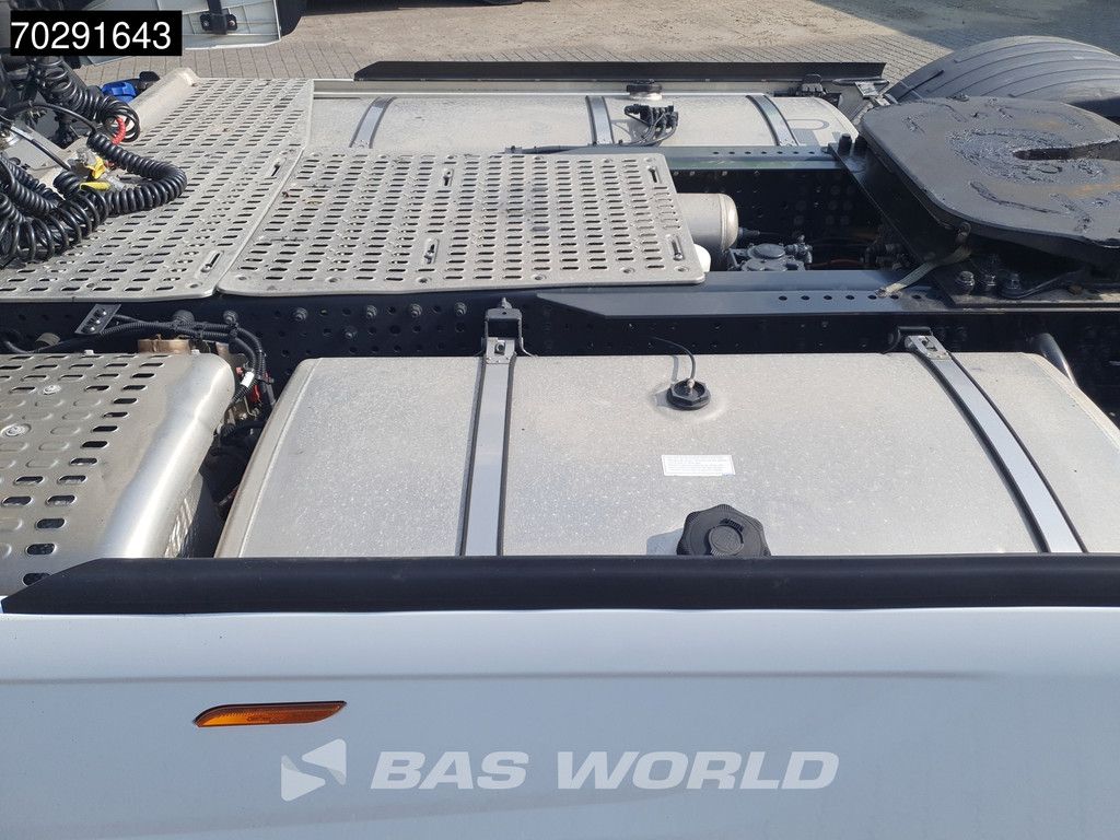 Iveco S-Way 490 4X2 Standklima 2xTanks Navi ACC Euro 6