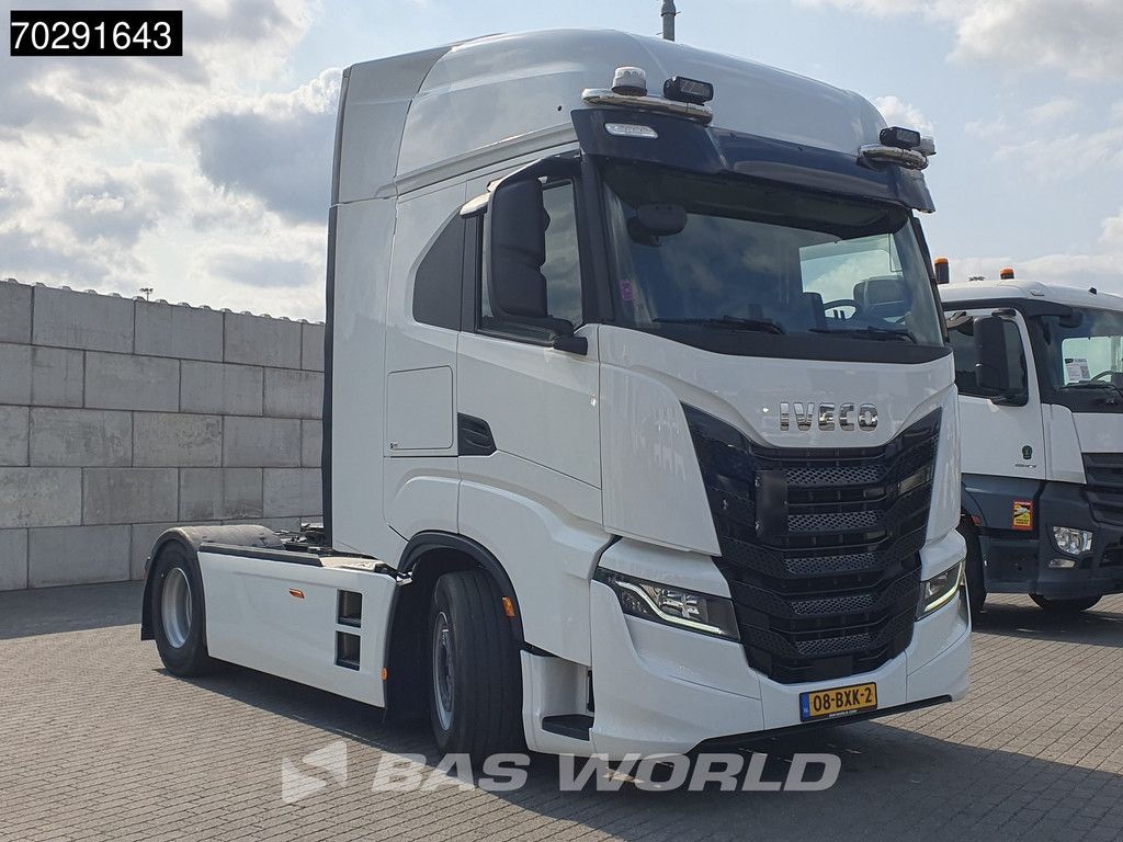 Iveco S-Way 490 4X2 Standklima 2xTanks Navi ACC Euro 6
