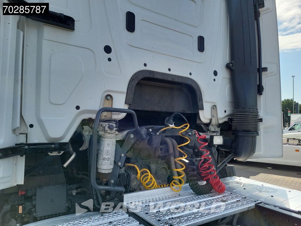 Mercedes Actros 1845 4X2 StreamSpace Retarder ADR Euro 6