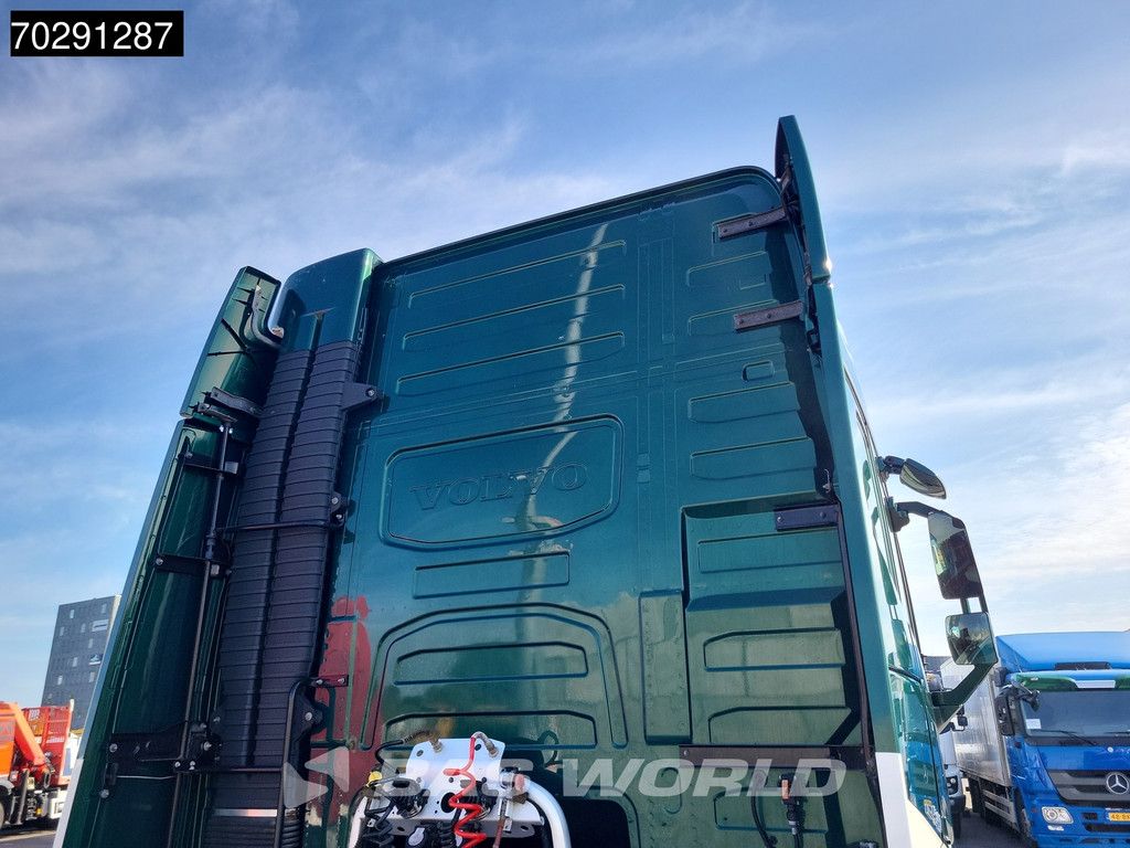 Volvo FH 540 4X2 XL 2x Tanks I-ParkCool Leather