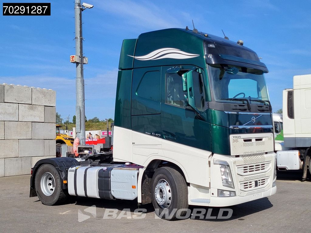 Volvo FH 540 4X2 XL 2x Tanks I-ParkCool Leather