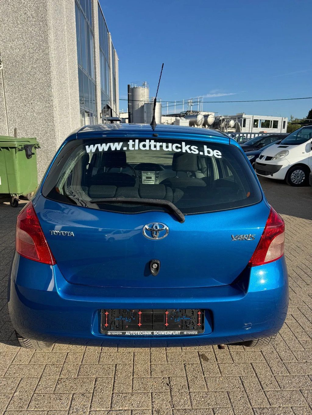 Toyota Yaris **PETROL-ESSENCE-AC**