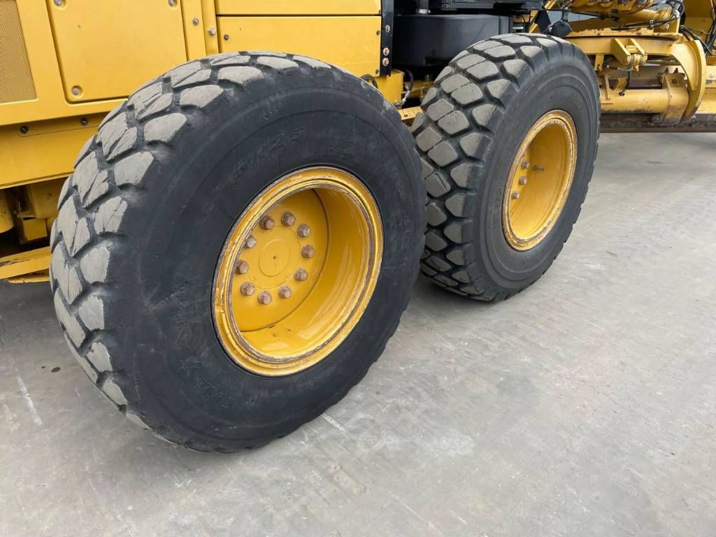 CAT 140M3