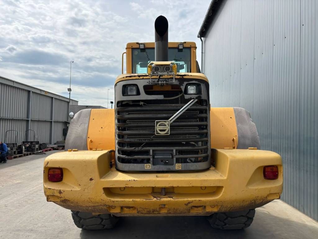 Volvo L120E