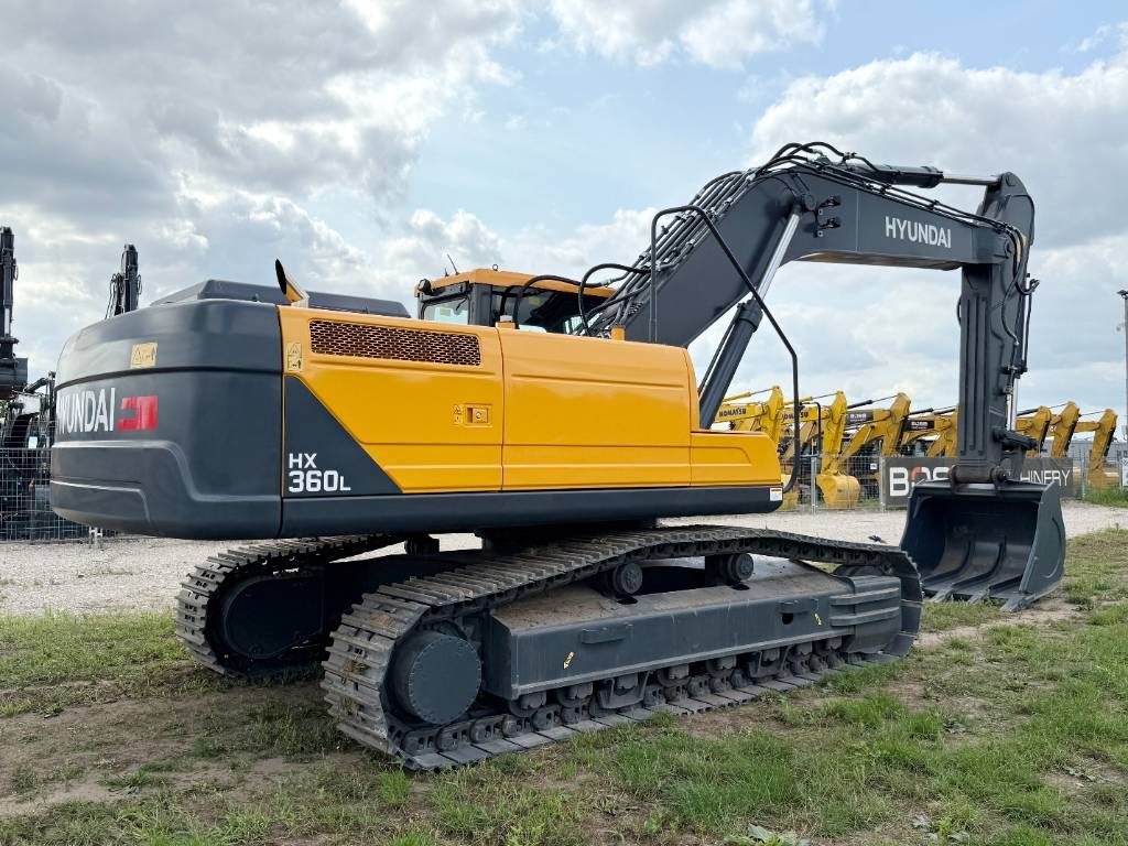 Hyundai HX360L - New / Unused / Hammer Lines