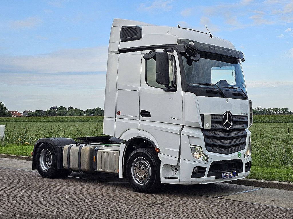 MERCEDES-BENZ ACTROS 1848 LS str.sp. ret. 2x tank