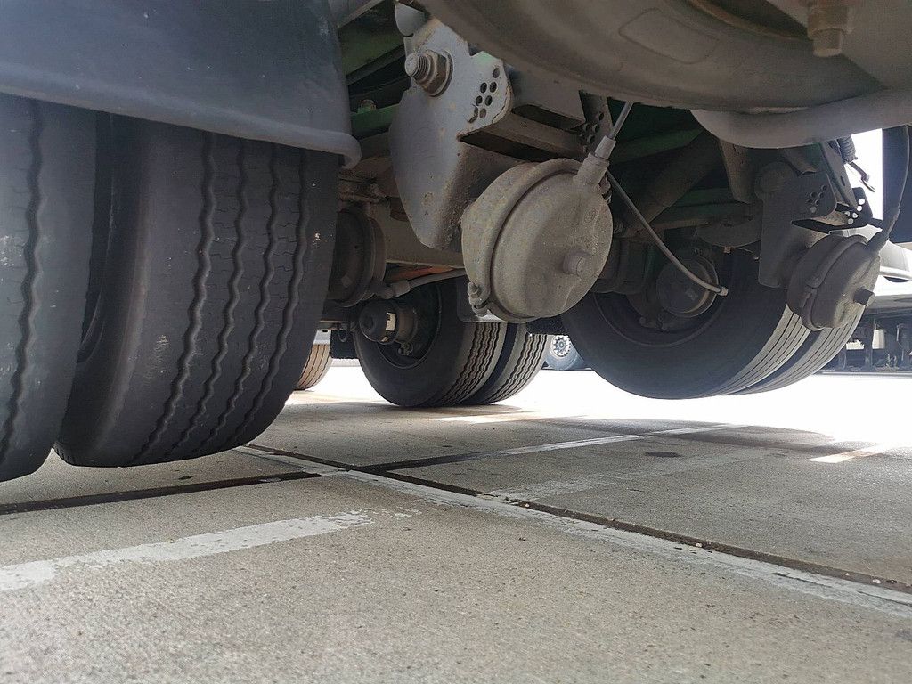 LATRE CHEREAU