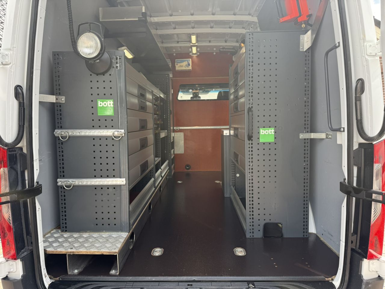 Mercedes Sprinter 314 L2H2 Bott serviceauto trekhaak