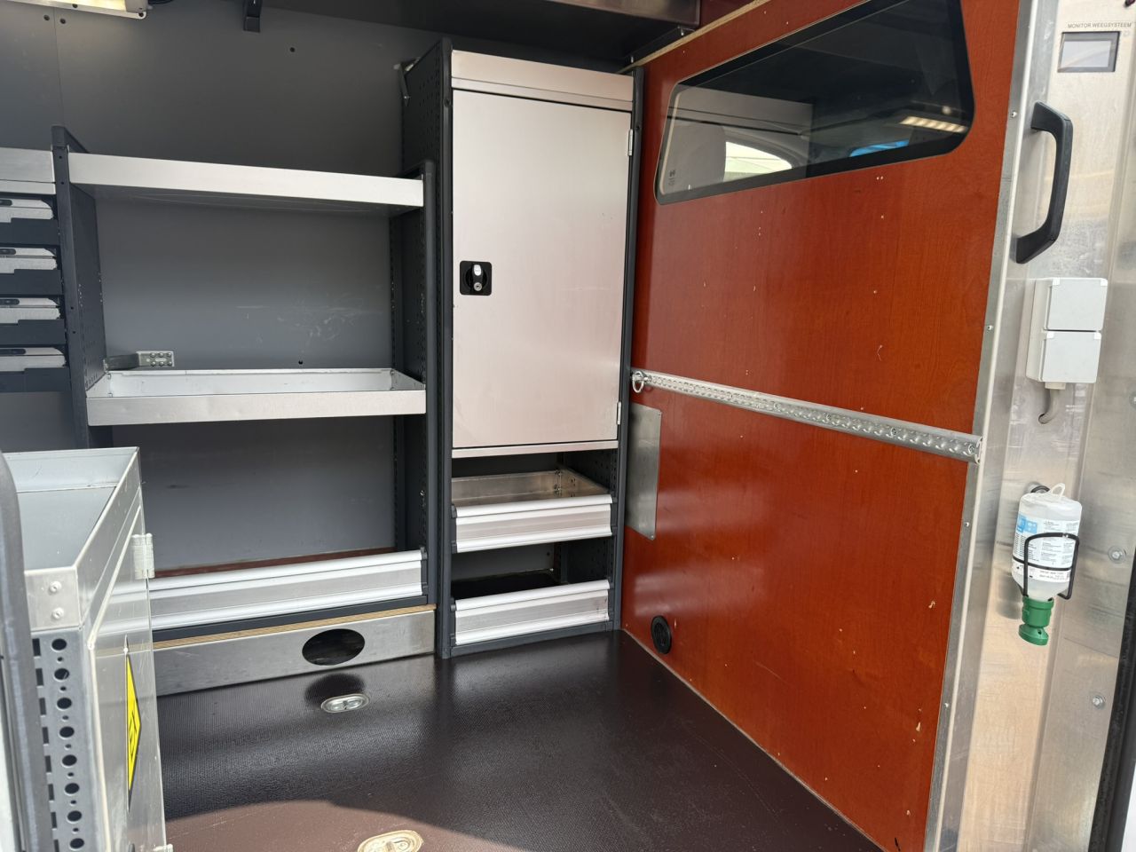 Mercedes Sprinter 314 L2H2 Bott serviceauto trekhaak
