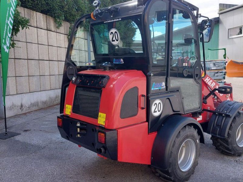 H & B und R 2210