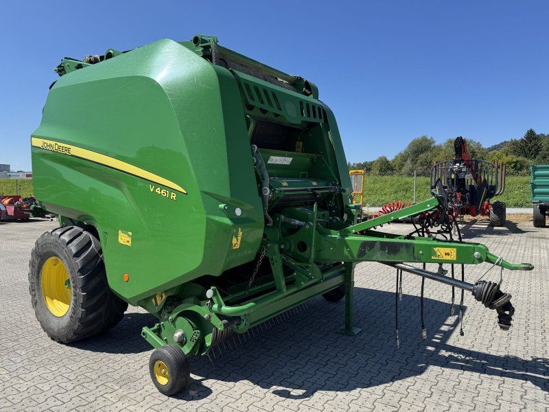 John Deere V461R
