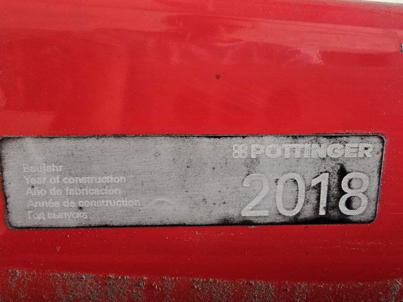Pöttinger TOP 702 C