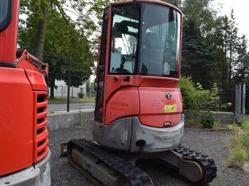 Yanmar VIO 25 4