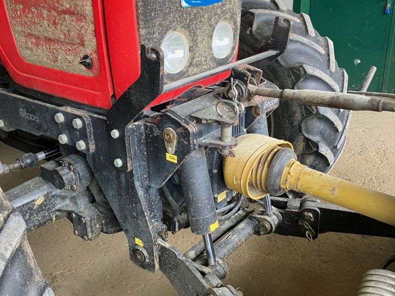 Massey Ferguson 6470